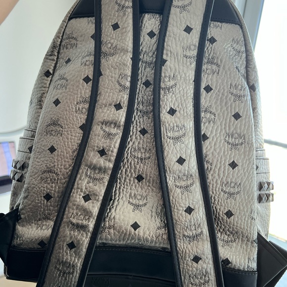 MCM silver backpack (large) - Picture 3 of 6